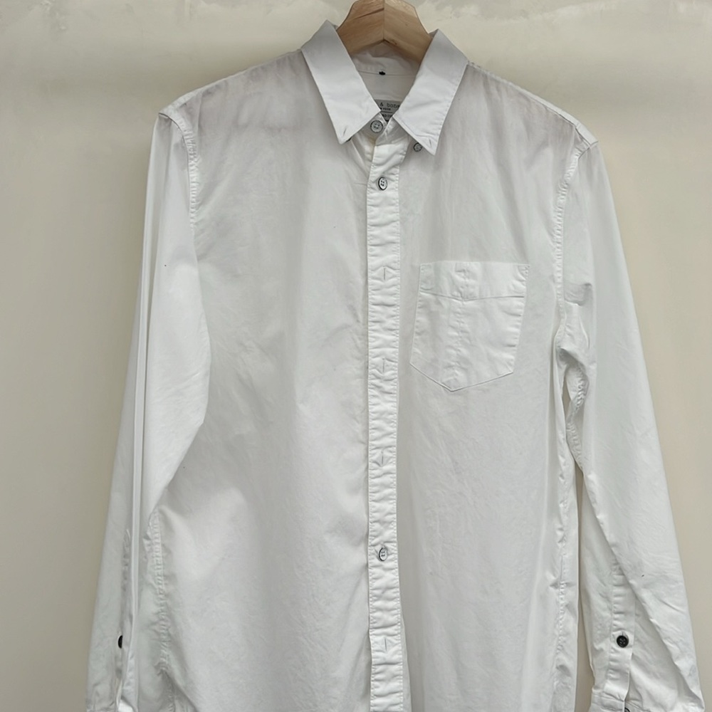 Medium rag & bone white button down - near perfect condition 85% off retail!